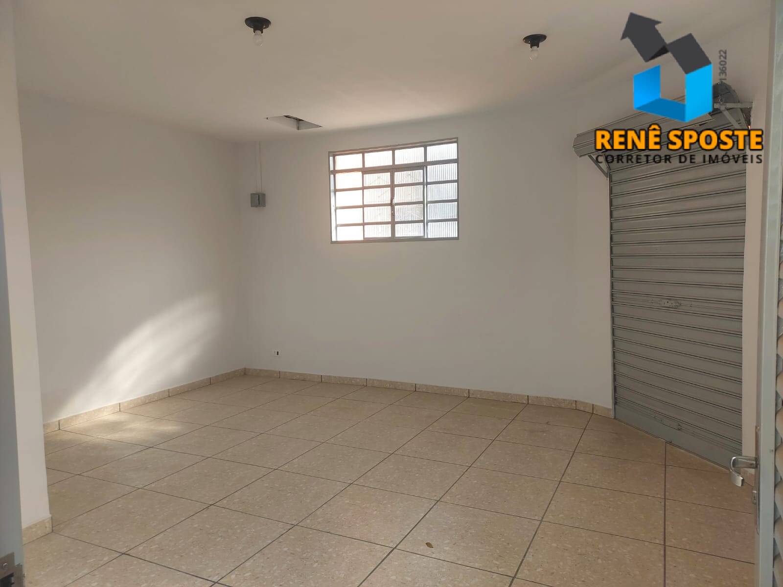 Prédio Inteiro para alugar, 30m² - Foto 2