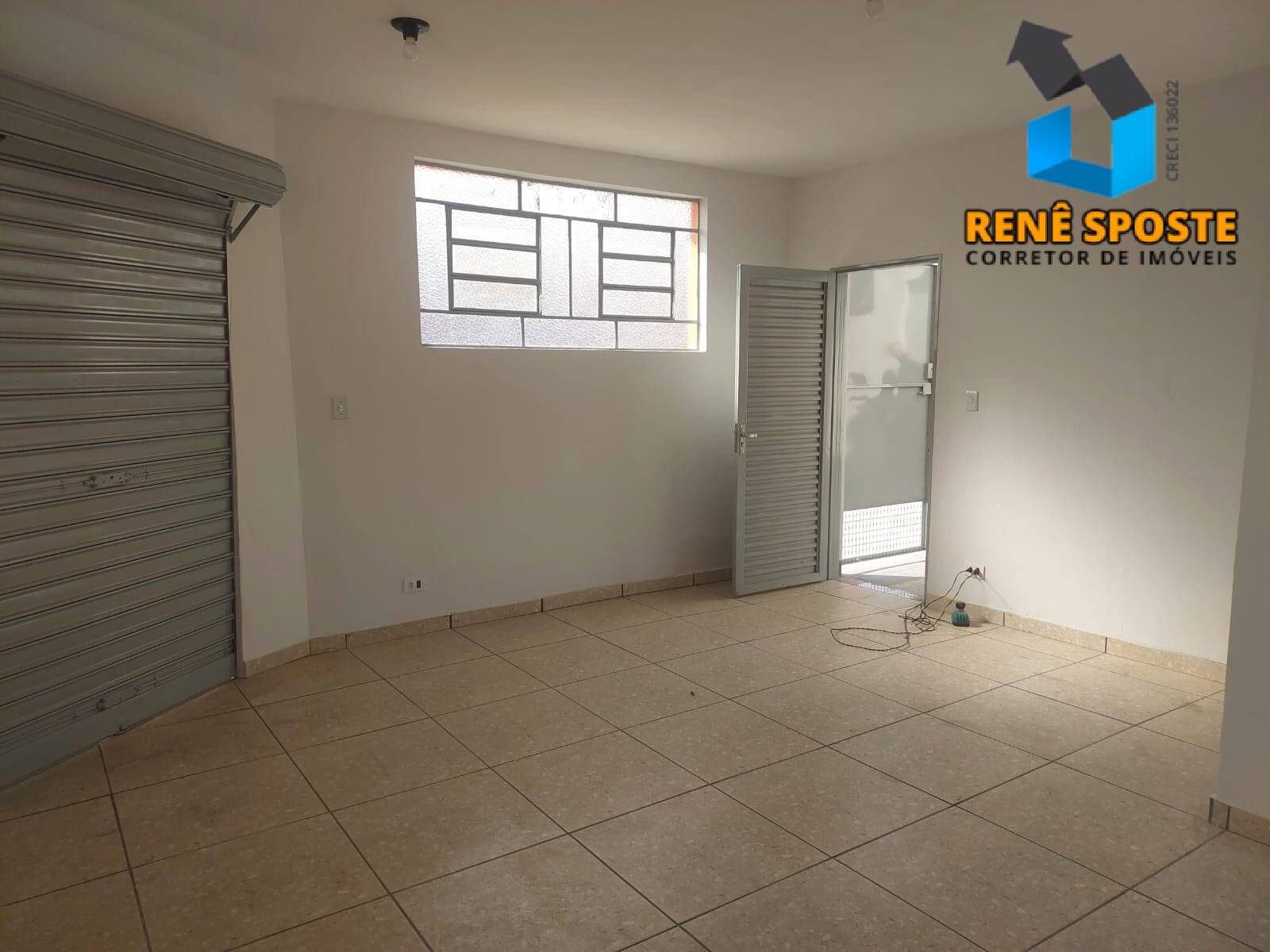 Prédio Inteiro para alugar, 30m² - Foto 1