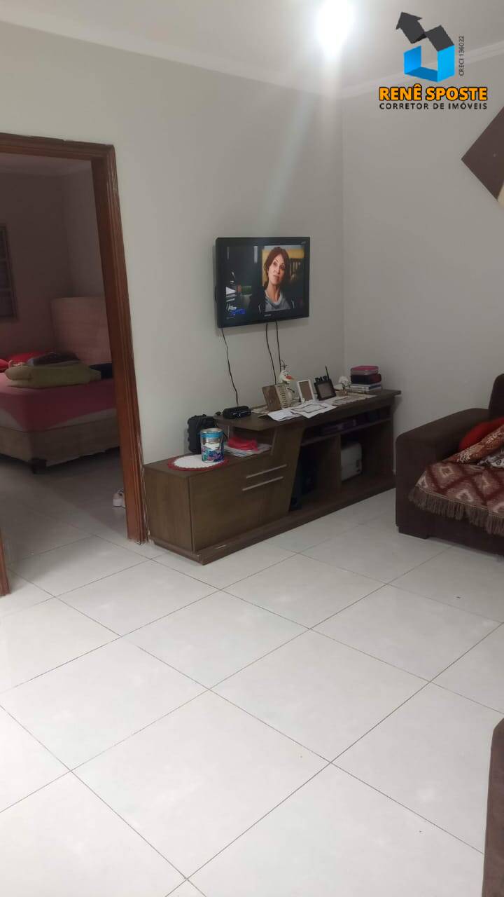 Casa à venda com 2 quartos, 80m² - Foto 12