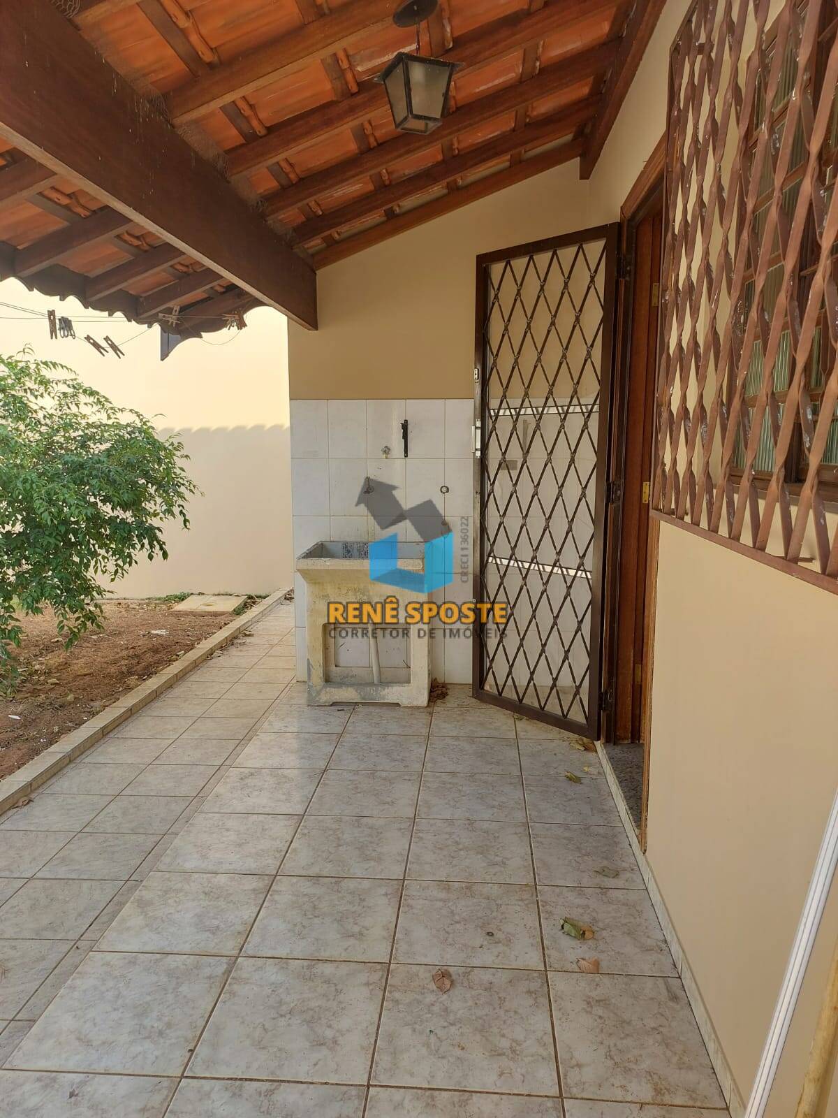 Casa à venda com 2 quartos, 124m² - Foto 11