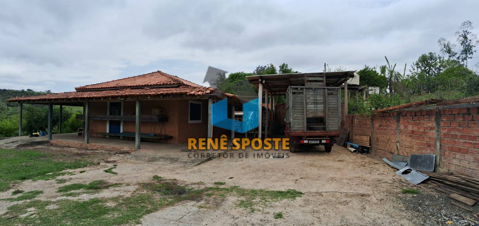 Fazenda à venda com 2 quartos, 100m² - Foto 2