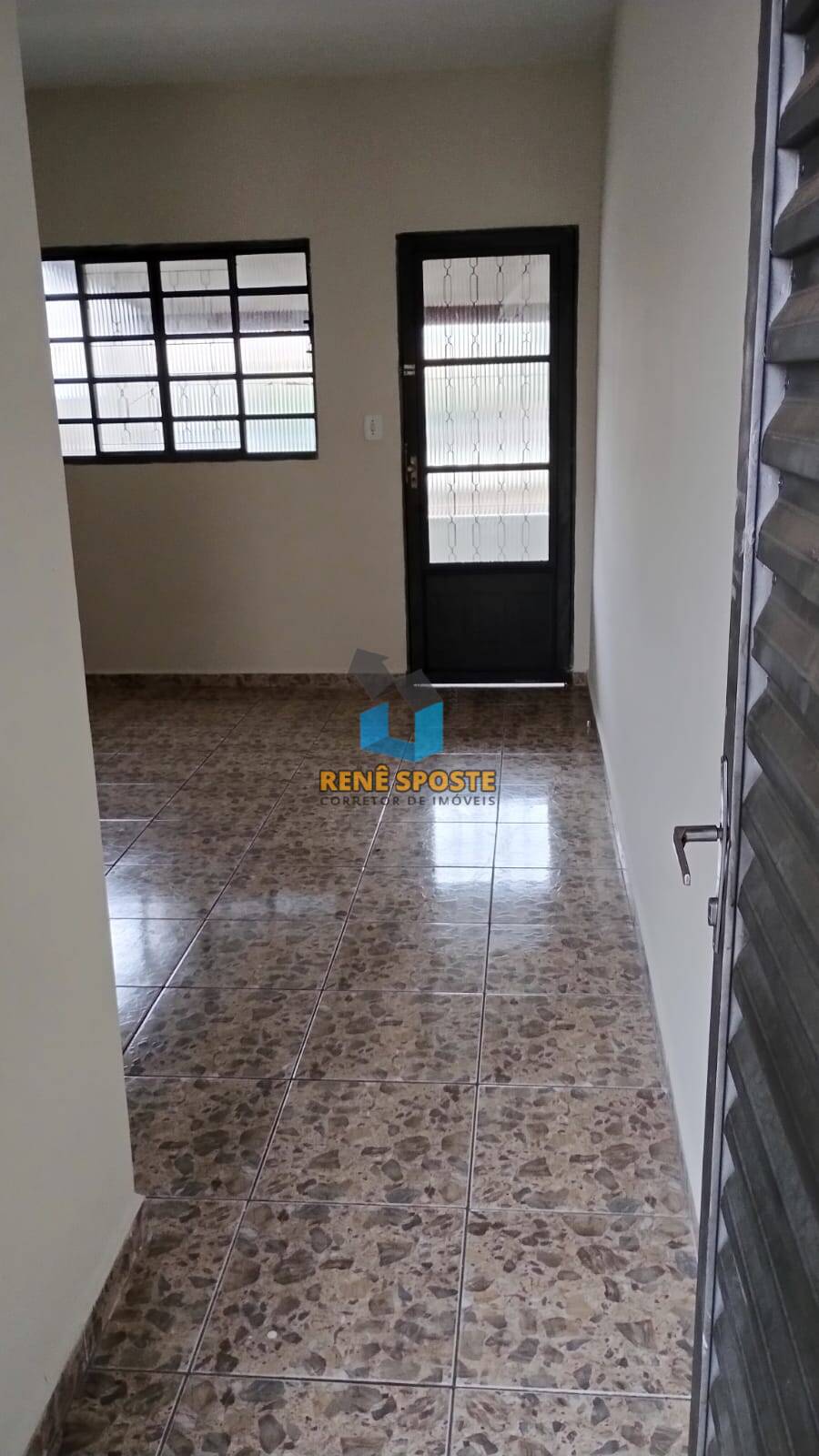 Casa à venda com 4 quartos, 143m² - Foto 11